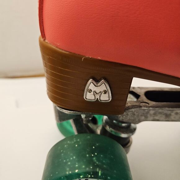 Moxi Beach Bunny Pink Roller Skates Size 4 (Women’s 5–5.5) Emoji Print Lining - Picture 6 of 14